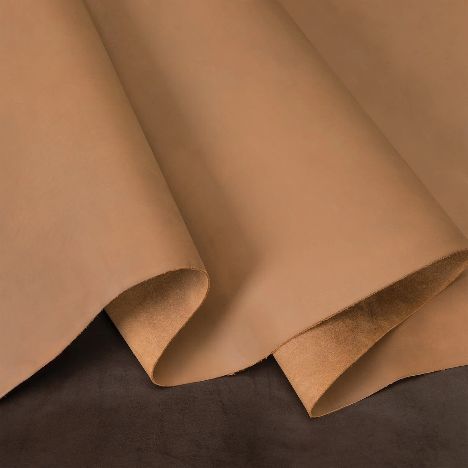 Pioneer Chrome Oil Tanned Top Grain Leather Side, 5-6 Oz 2 Pioneer Chrome Oil Tanned Top Grain Leather Side, 5-6 Oz - Image 2