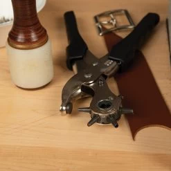 Heritage® Compound Action Revolving Punch 12 Heritage® Compound Action Revolving Punch -Leather Craft Shop 091004SRU 65900100 9256