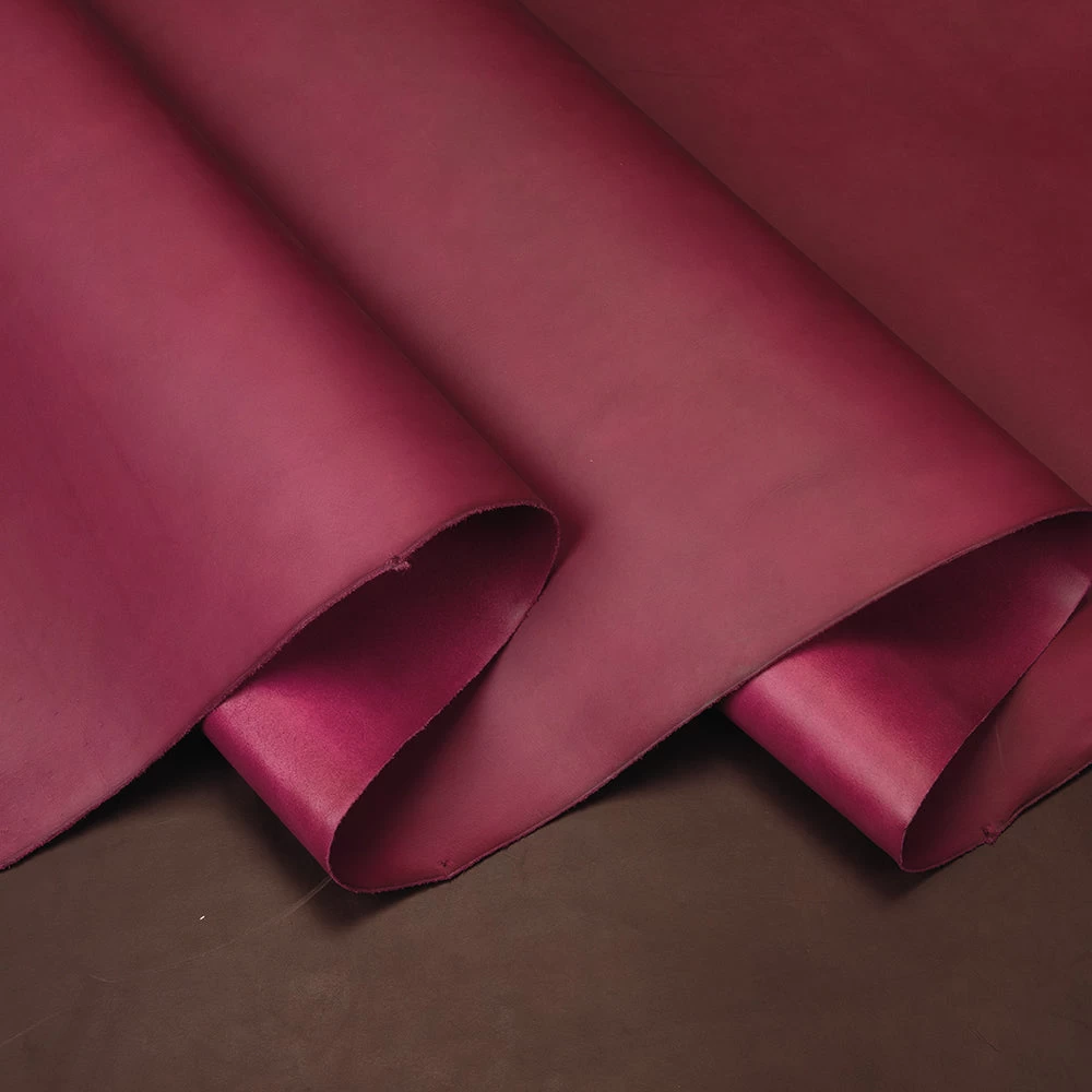 CHAHINLEATHER® English Bridle Sides, Desert Collection, 3-4 Oz. 4 CHAHINLEATHER® English Bridle Sides, Desert Collection, 3-4 Oz. - Image 4