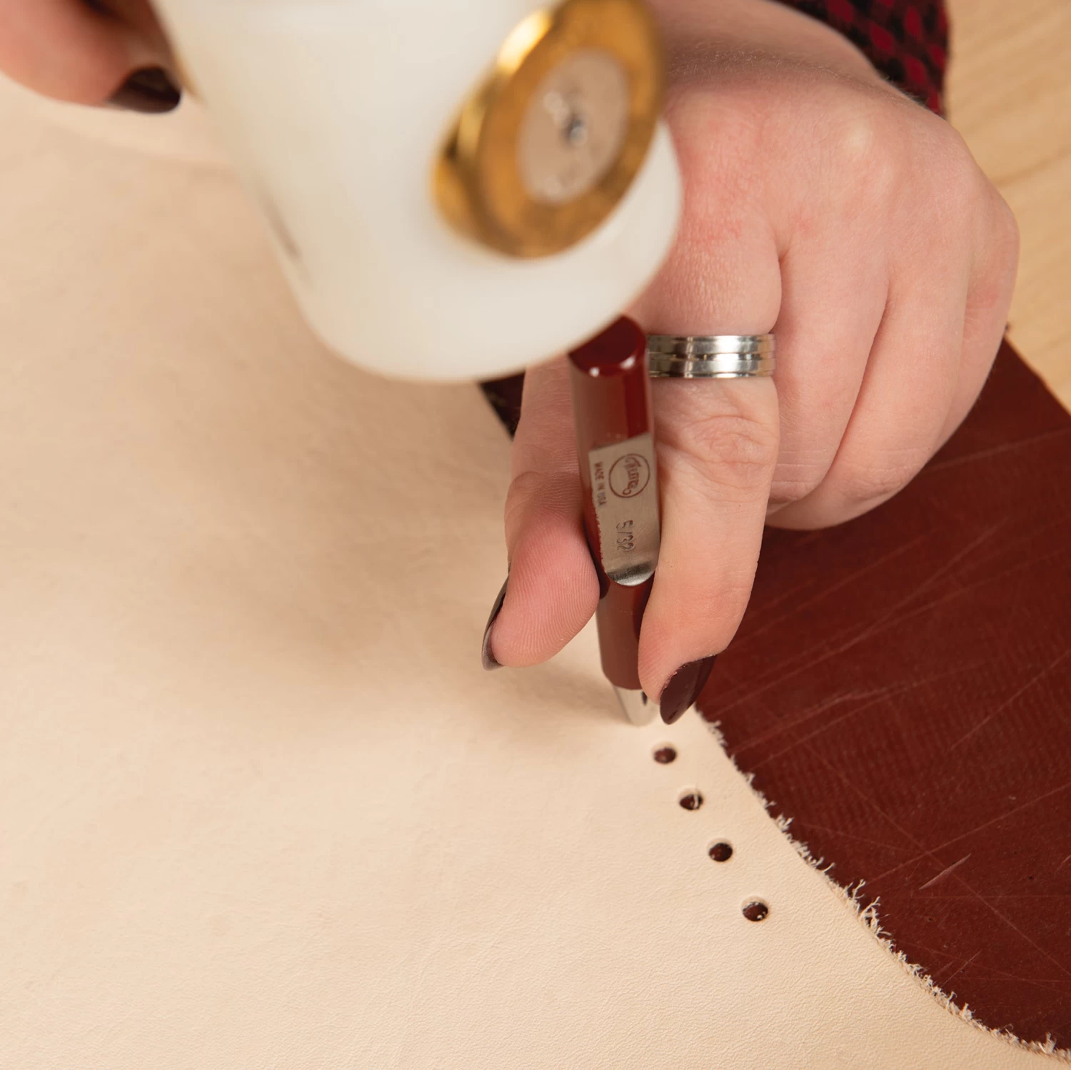 Master Tool Round Punch 4 Master Tool Round Punch - Image 4