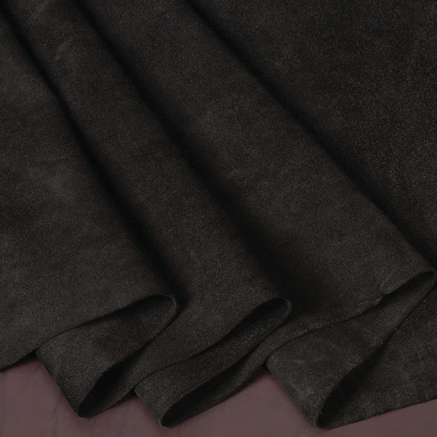 Hermann Oak® Heritage 1881 Suede Leather, 3 To 4 Oz. 2 Hermann Oak® Heritage 1881 Suede Leather, 3 To 4 Oz. - Image 2