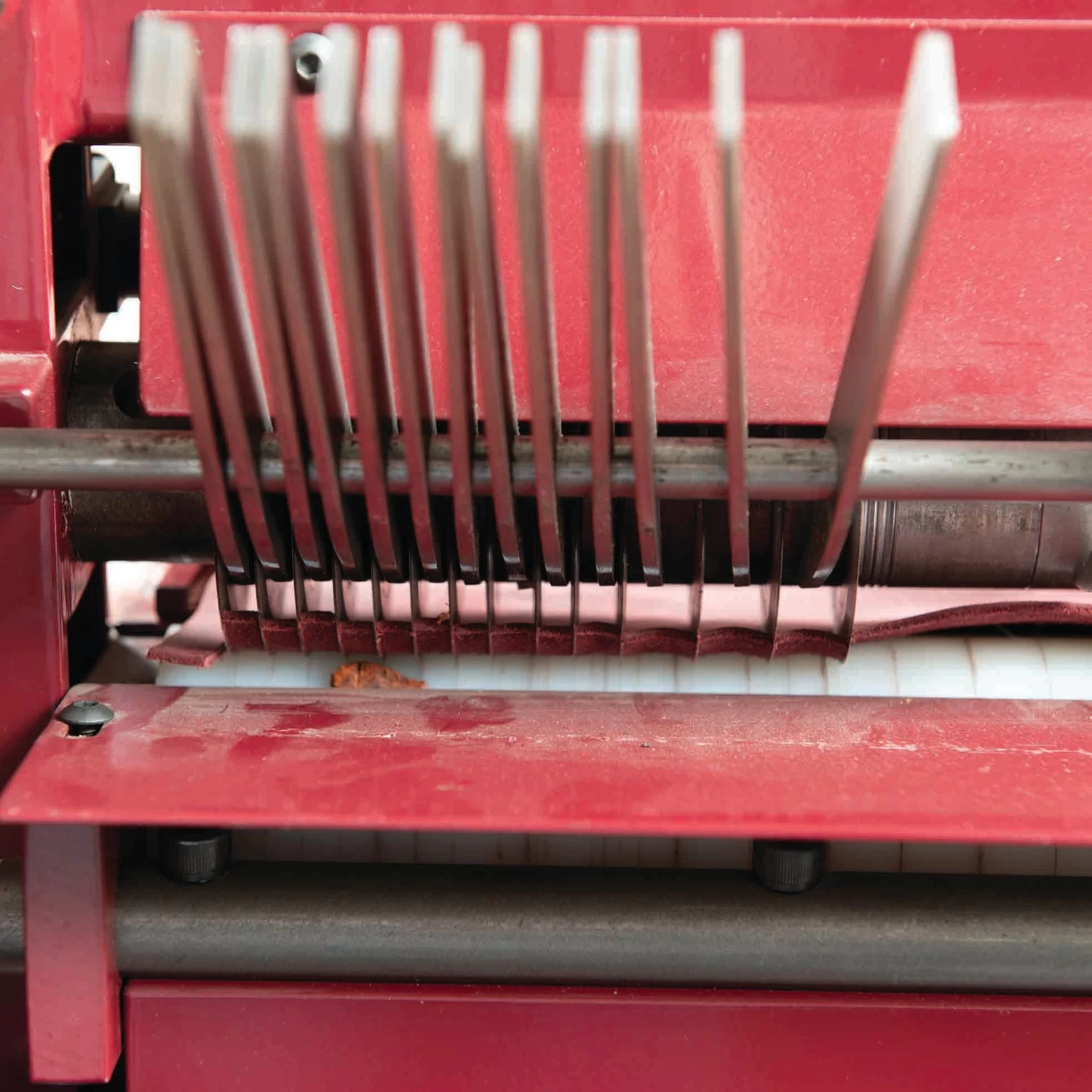 Master Tool Motorized Strap Cutter 7 Master Tool Motorized Strap Cutter - Image 7