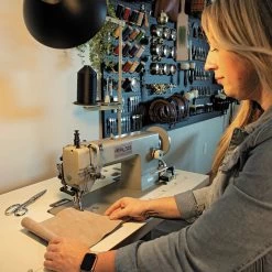 Weaver 303 Sewing Machine, Complete Stand & Servo Motor -Leather Craft Shop D8Z9219copy