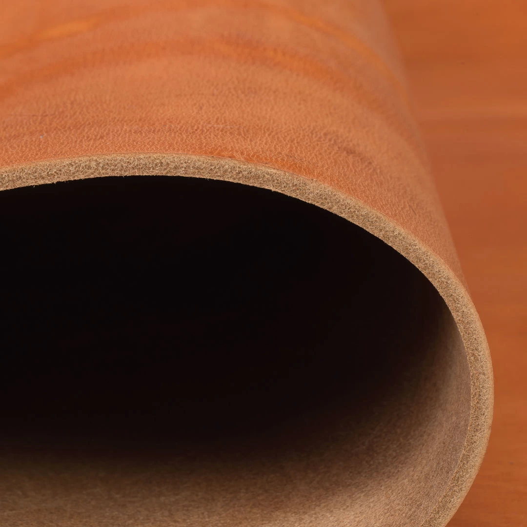 Hermann Oak® Old World Russet Harness Leather 2 Hermann Oak® Old World Russet Harness Leather - Image 2