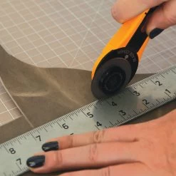 Rotary Cutter, 60 Mm -Leather Craft Shop Rotary1